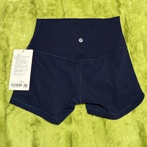 Lululemon Athletica Align shorts 4”